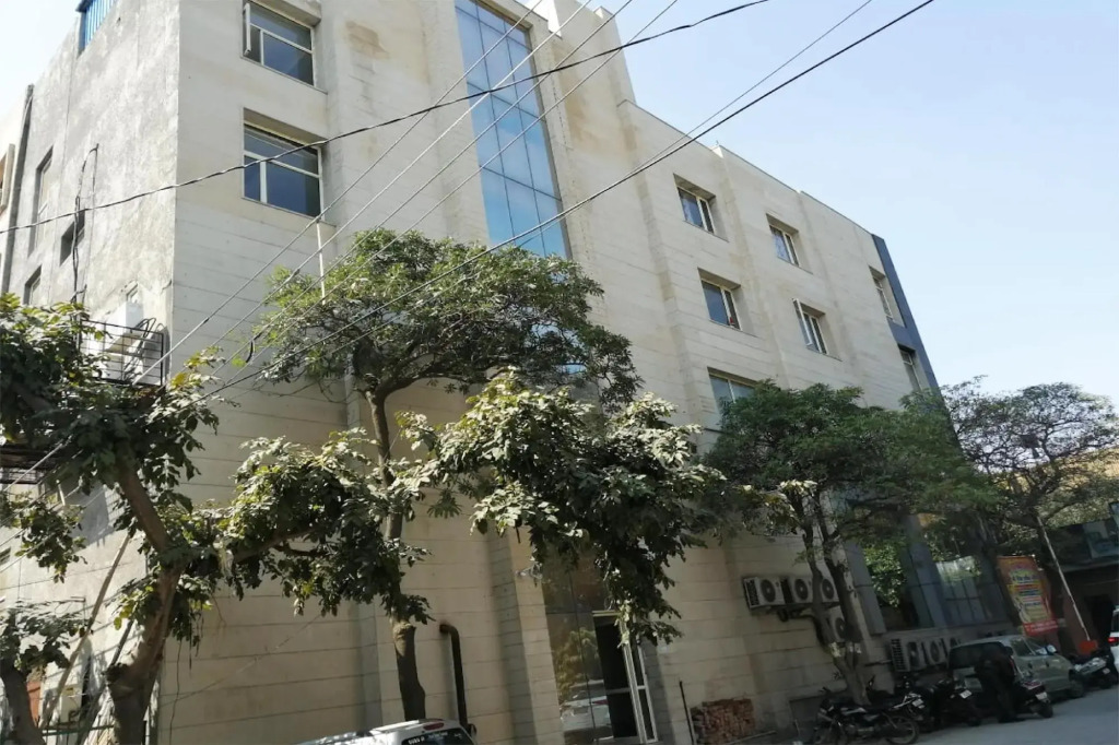 OYO 63150 City House