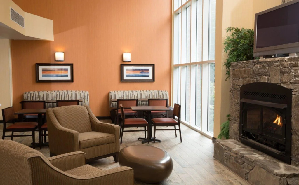 Holiday Inn Express Hotel & Suites Cherokee-Casino by IHG