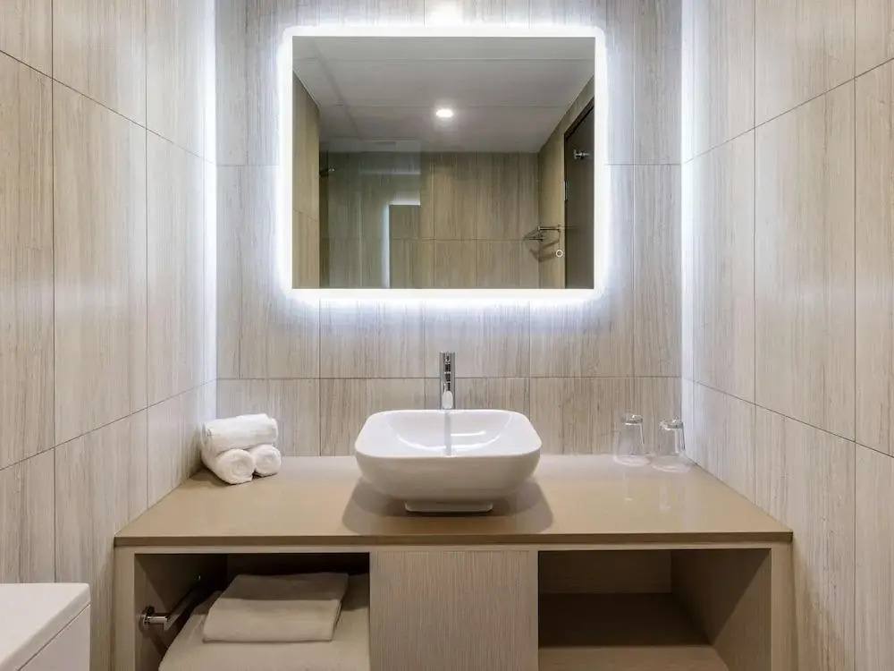 Carlton Crest Hotel Sydney