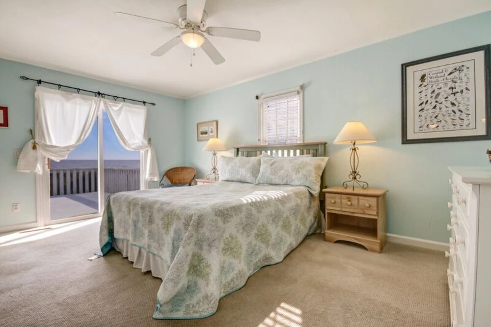 3690 S Fletcher - 4 Br Cottage