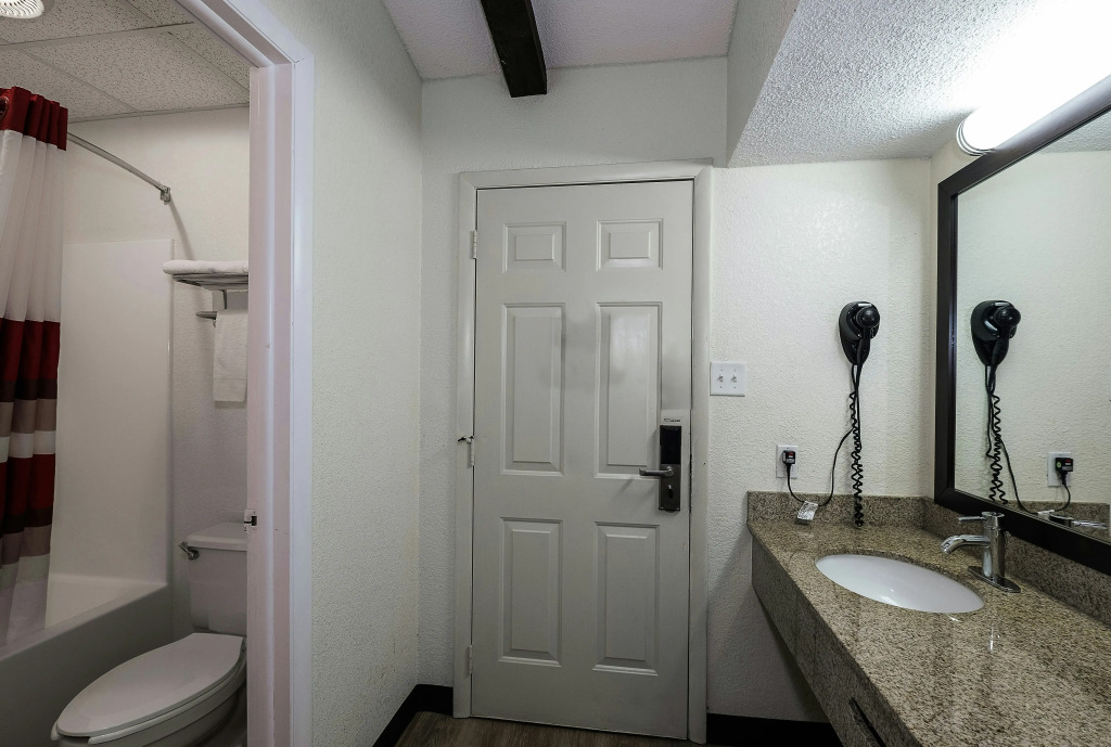 Red Roof Inn Lancaster