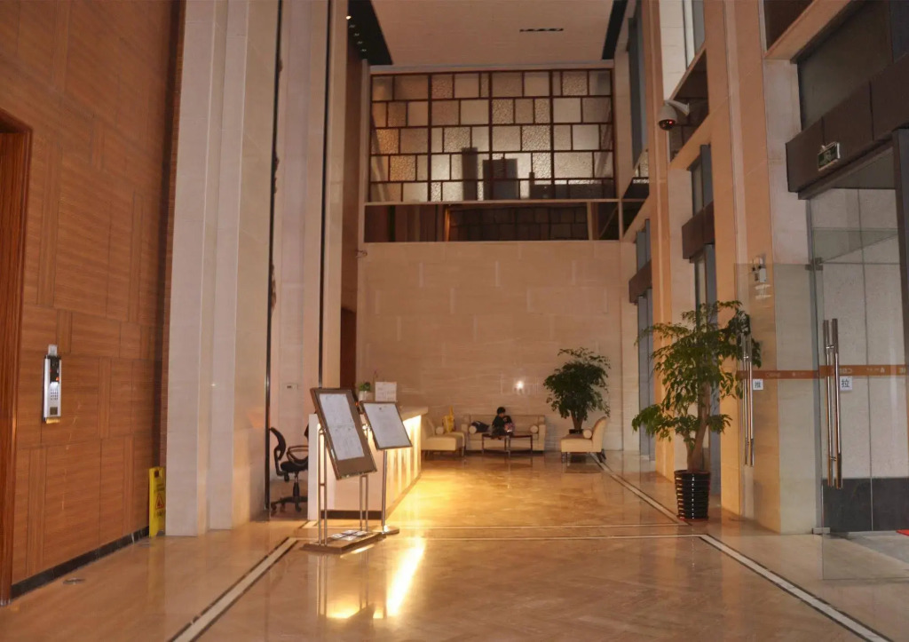 Private-Enjoyed Home Stanley International Apartment