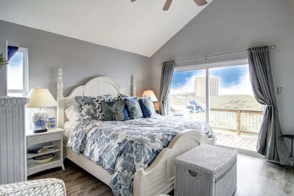 Captiva LC12 - 3 Br Home