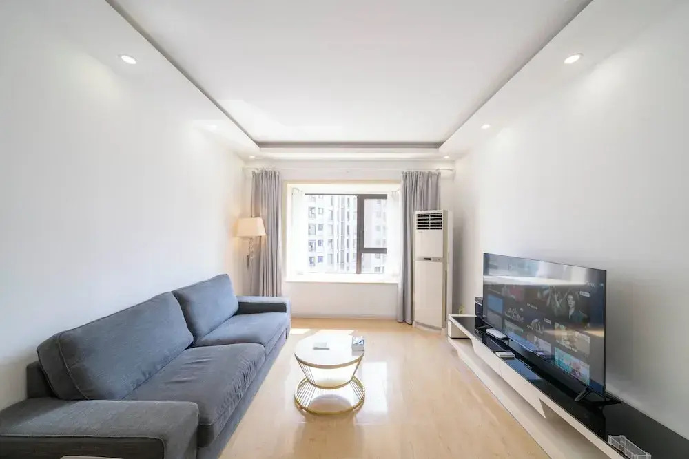 Tyms 2BR APT Xujiahui Dacheng Residence