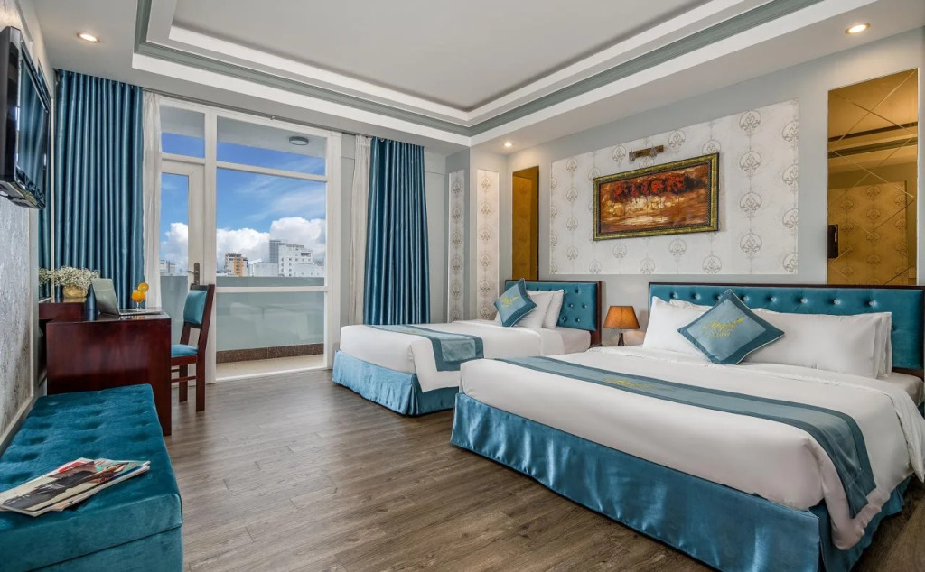 Angel Hotel