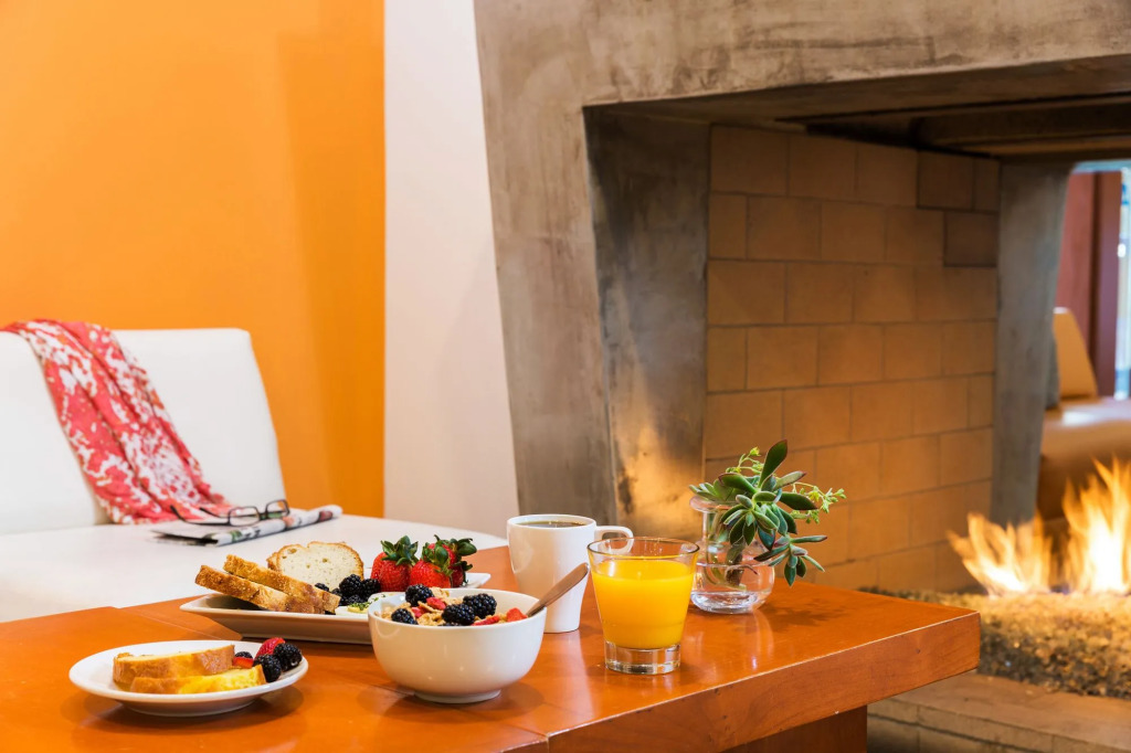 Hotel Casa 425 + Lounge, A Four Sisters Inn