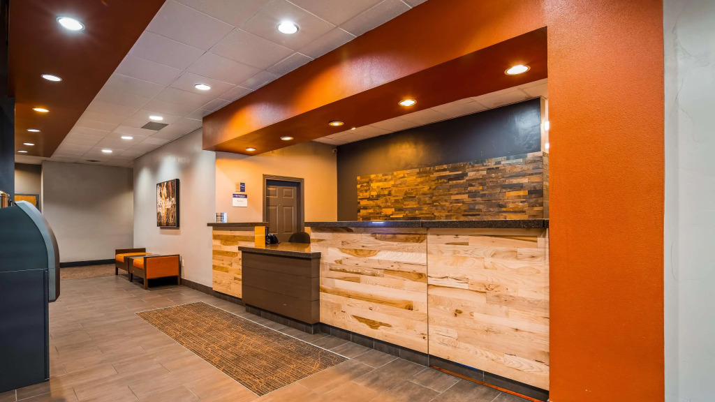 Best Western Golden Lion Hotel