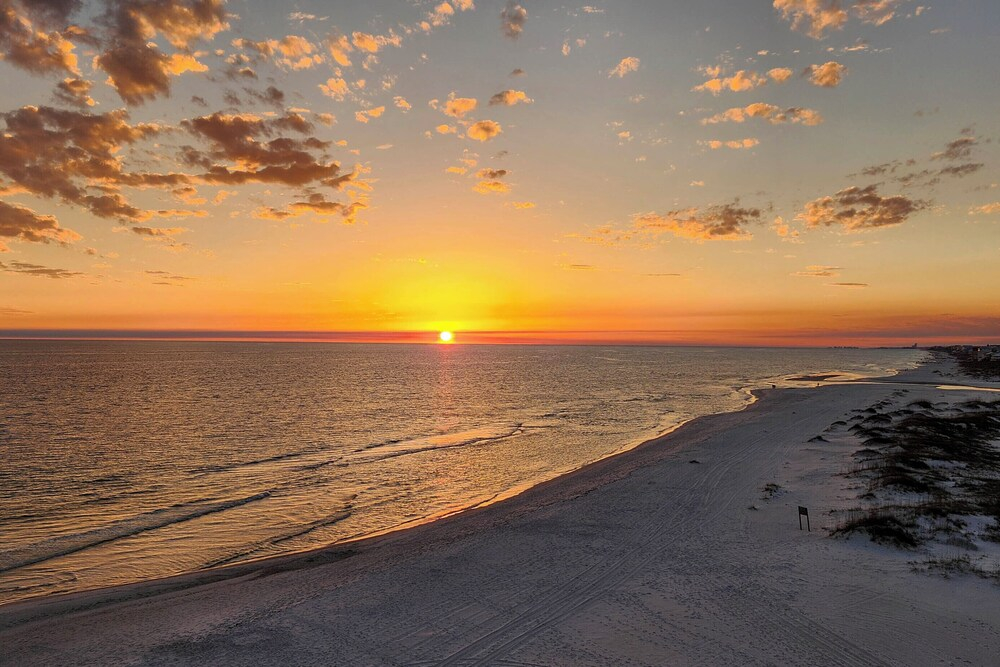 Emerald Dreams Beach & Lakefront West PCB Condo
