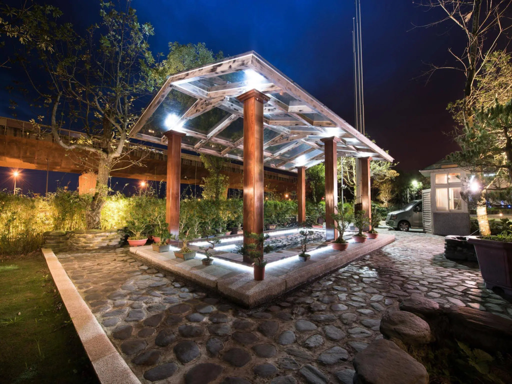 Shandori Hotel