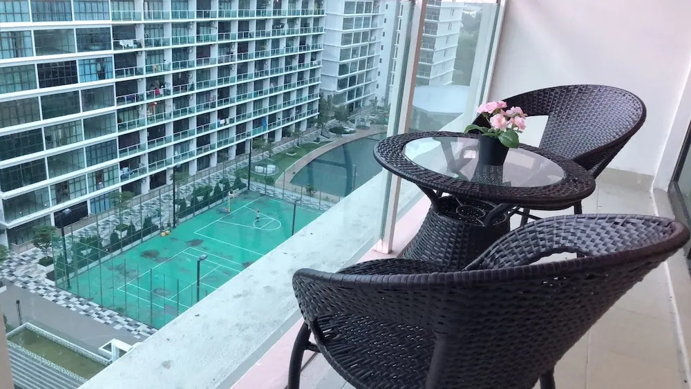 3 Bedroom Apartment Palazio