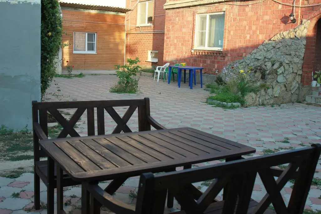 Guest house on komsomolskaya 41