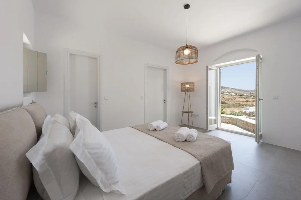 Niriides Luxury Villas