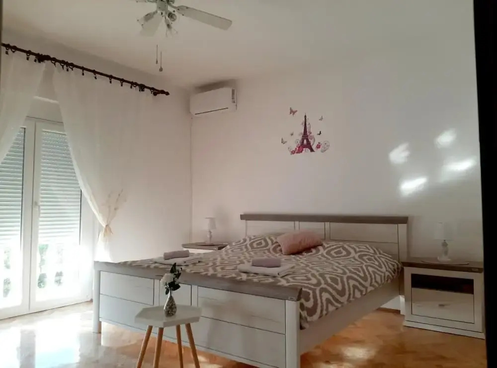 Apartment Tomislav