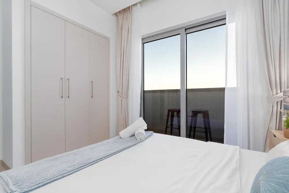 Whitesage - Elegant Apartment With Unobstructed City Views