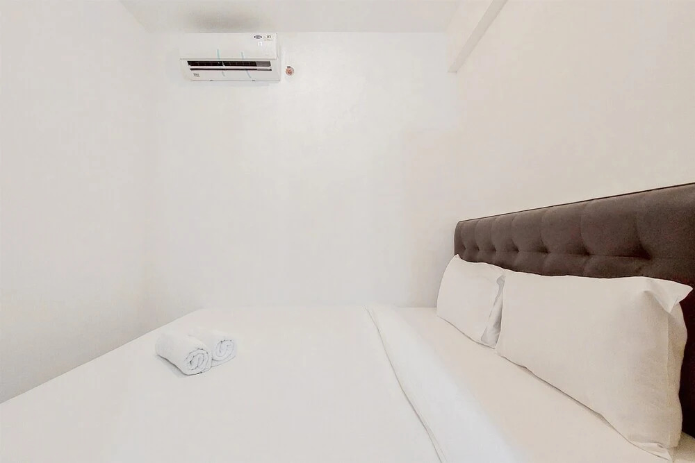 Fully Furnished 1Br With Study Room At Serpong Garden Apartment