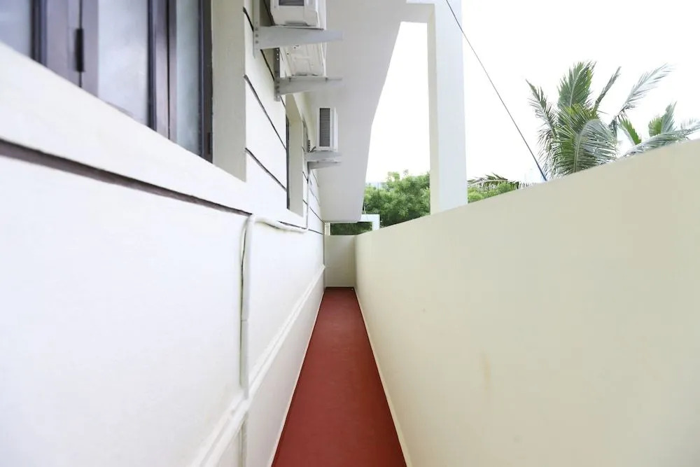 OYO Flagship 15924 Jas Residency