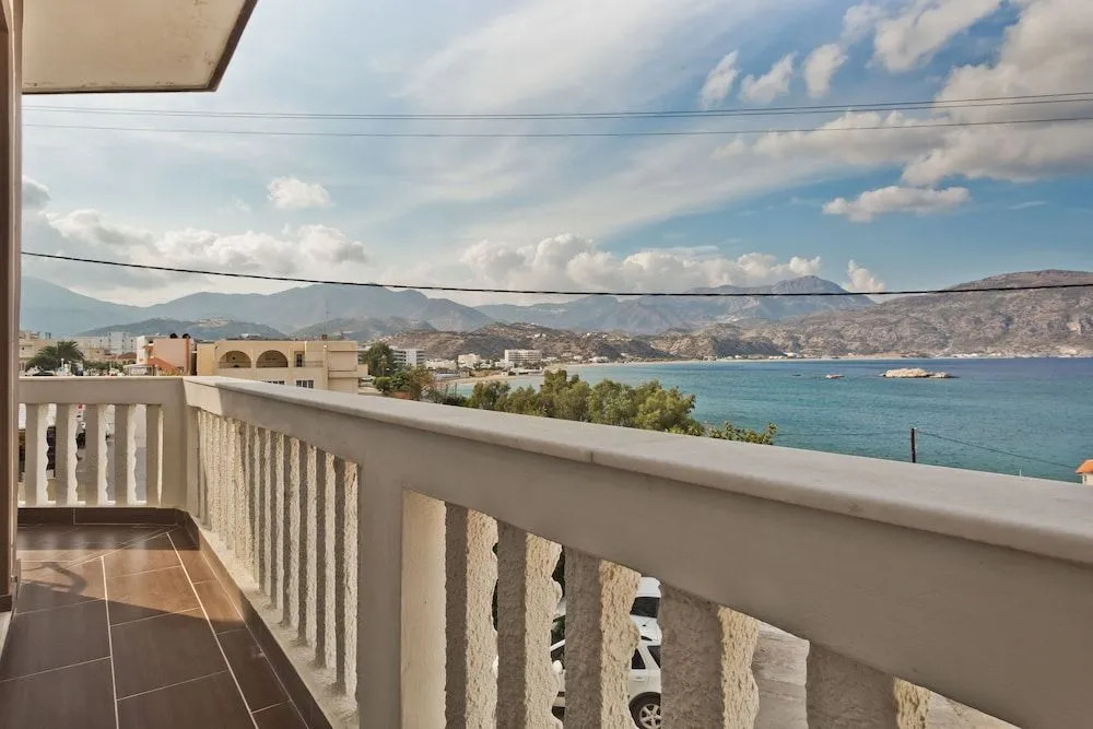 Lux SeaView Apartment