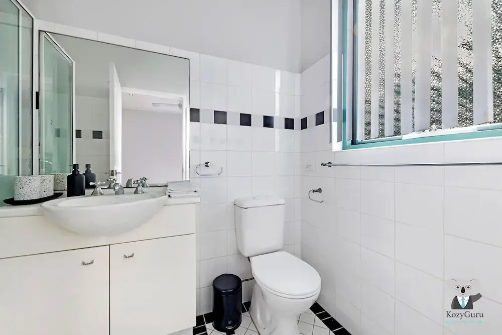 Kozyguru | Cronulla | 1 Bed Apt Next To Beach