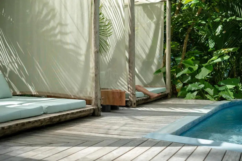 Isla Palenque Member of the Cayuga Collection