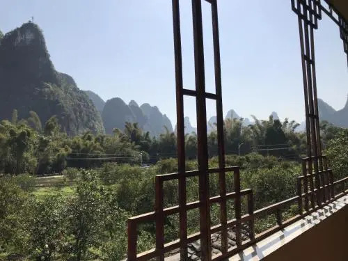 Yangshuo Beautiful View Holiday Inn