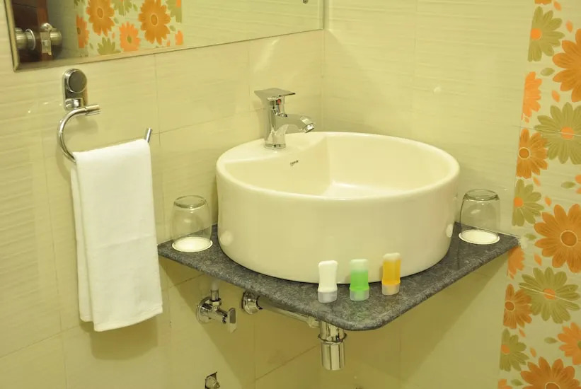 Hotel Rawat