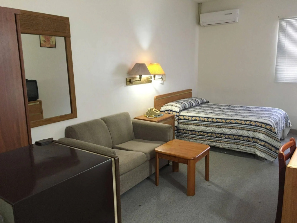 Tamuning Plaza Hotel