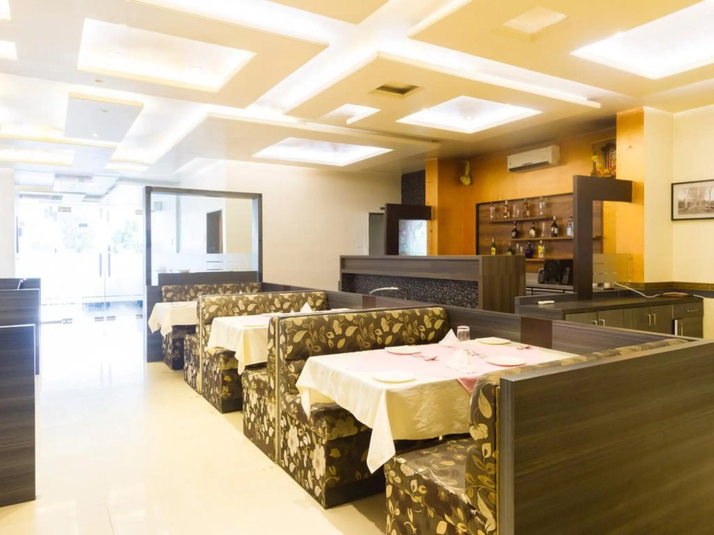 Fabhotel Arya Hinjewadi