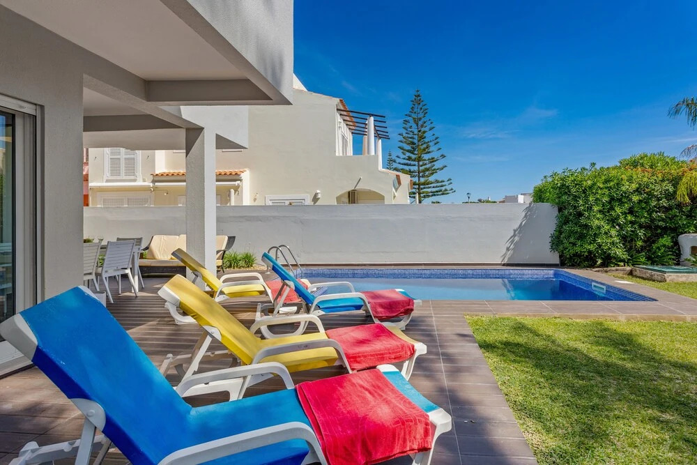 Casa Del Mar Vilamoura - Newly Renovated 3 Bedroom Villa With Pool, A/c and Wifi