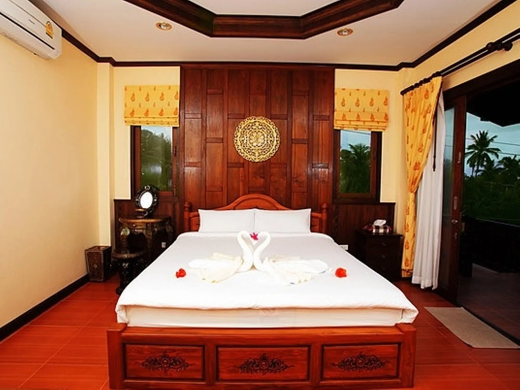 Crystal Samui Villa