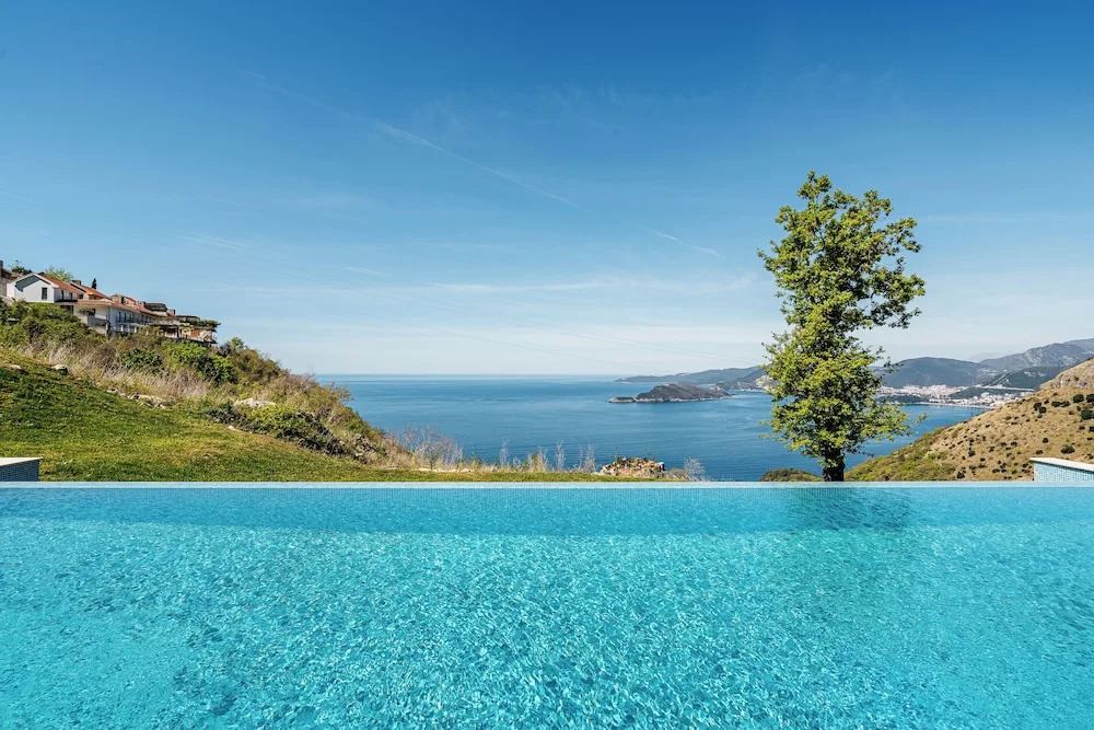 Monte Living by In Property