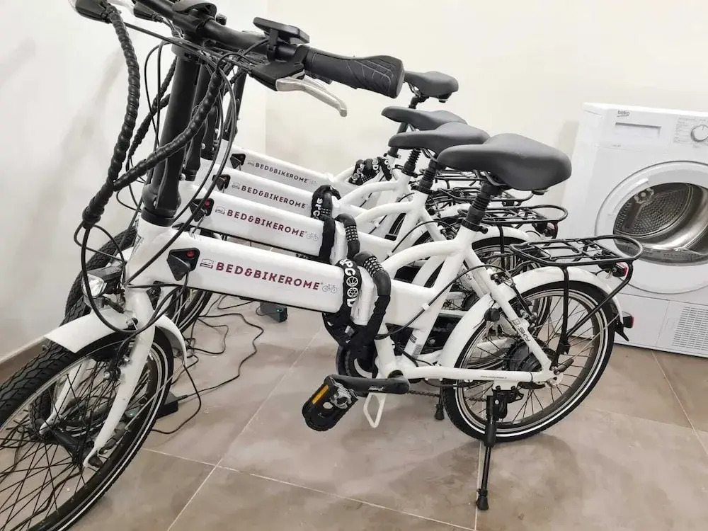 Bed&BikeRome GIULIO CESARE