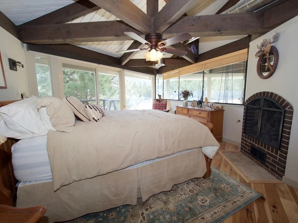 Cliffside House - 3 Bedroom Near Mt Princeton Hot Springs Home