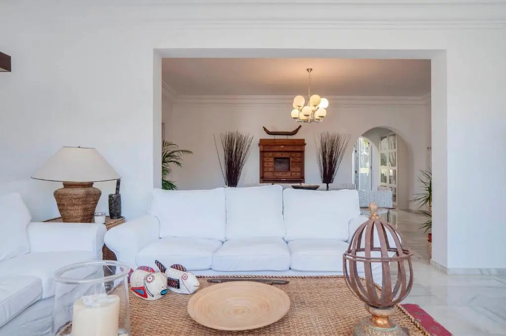 Charming 4bedroom Villa in Los Monteros Beach