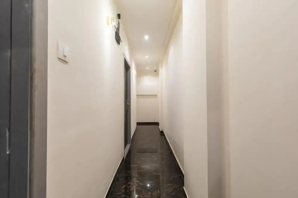 Hotel Artilla Borivali