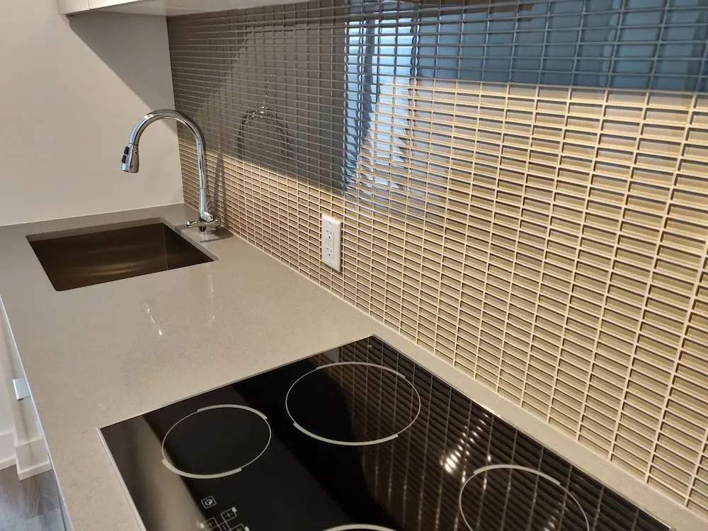 Amazing Downtown Core Toronto Suite