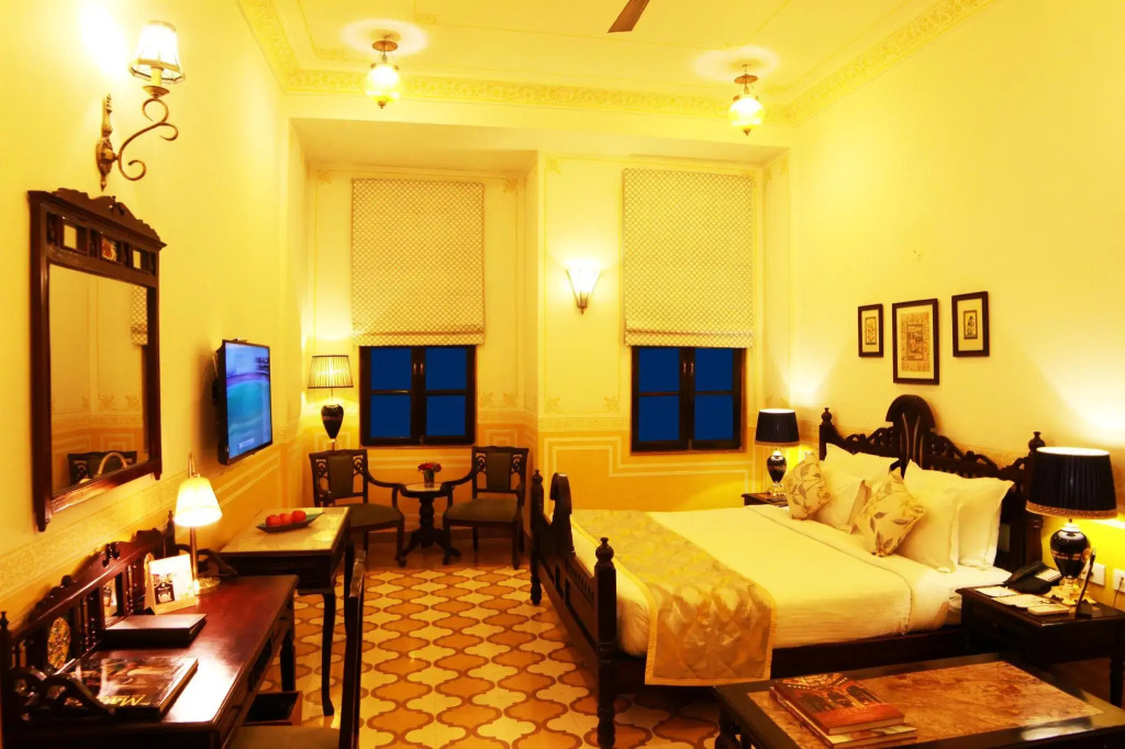 Grand Uniara A Heritage Hotel
