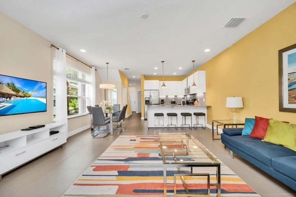 3 Bedroom Modern Town Home With Pool Near Disney! 3 Townhouse by Redawning