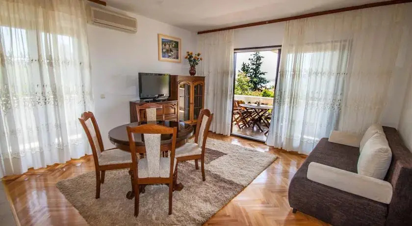Apartments Amelie