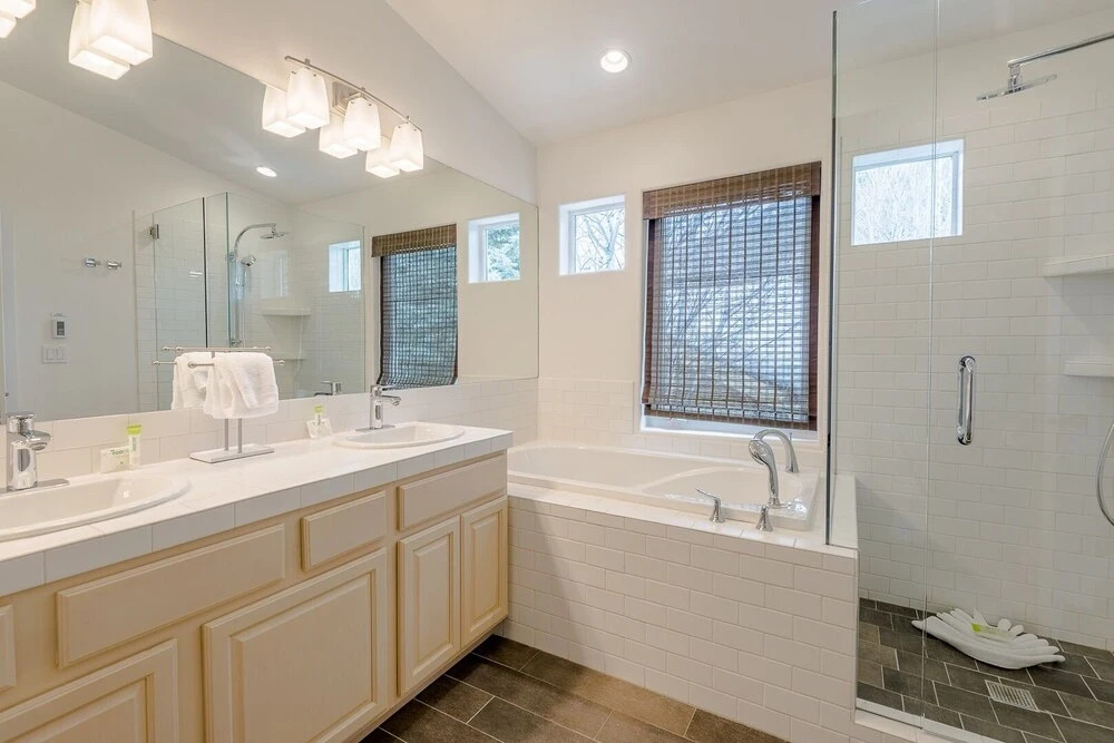 Autumn Woods 477 - 3 Br Condo