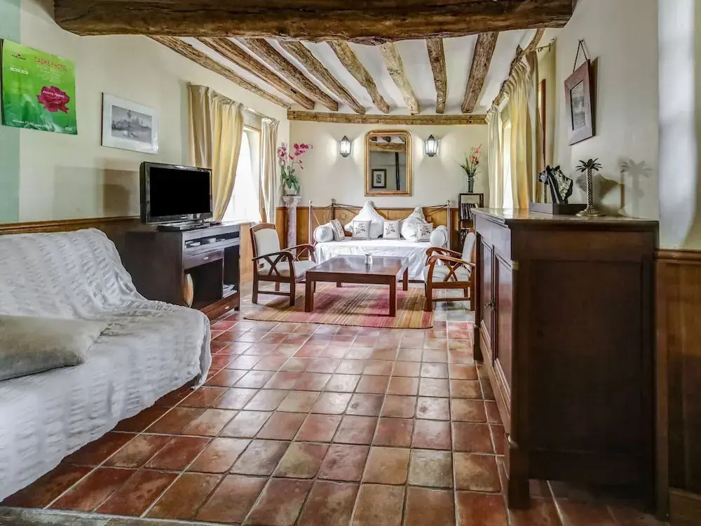 Holiday Home in a Park in Raizeux With Terrace