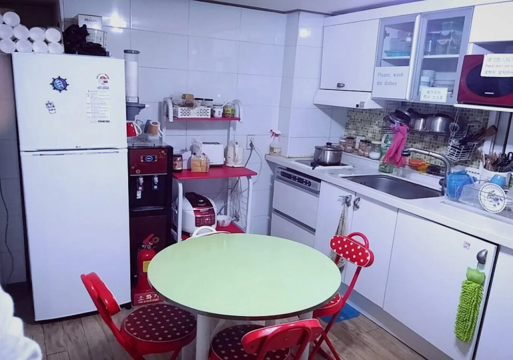 Girls Generation Hostel Women Only (только для женщин)