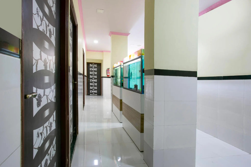 SPOT ON 64587 Hotel Shiv Sagar Residency