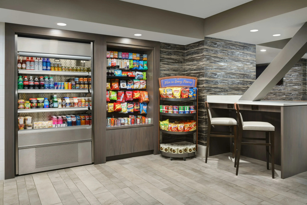 DoubleTree by Hilton Orlando Airport Hotel
