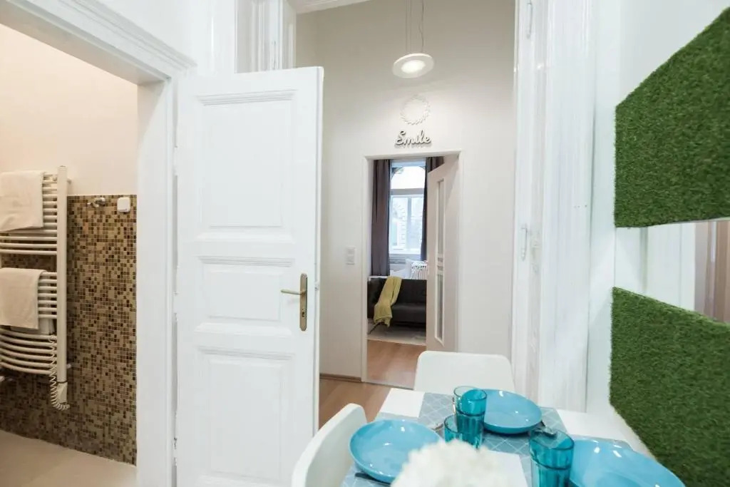 Cosy and central apartment with 4 bedrooms and A/C