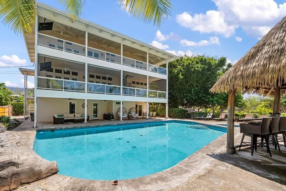 Big Island Aloha Pearl House 4 Bedroom Home