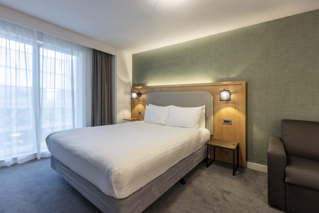 Holiday Inn Milton Keynes Central by IHG