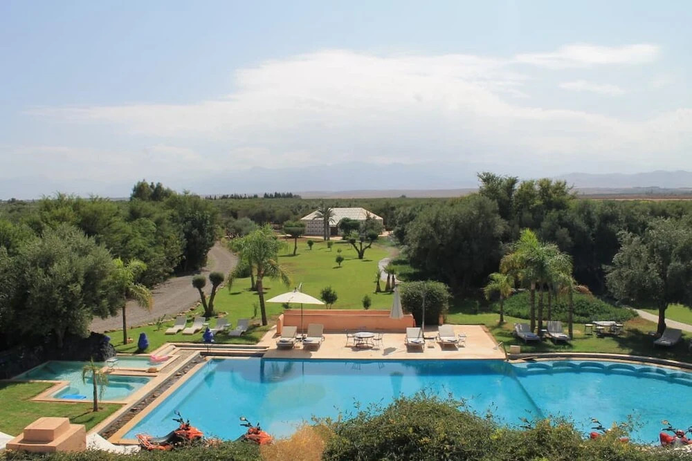 Villa des Senteurs - Paillotes and B b for a Stay With Family or Friends