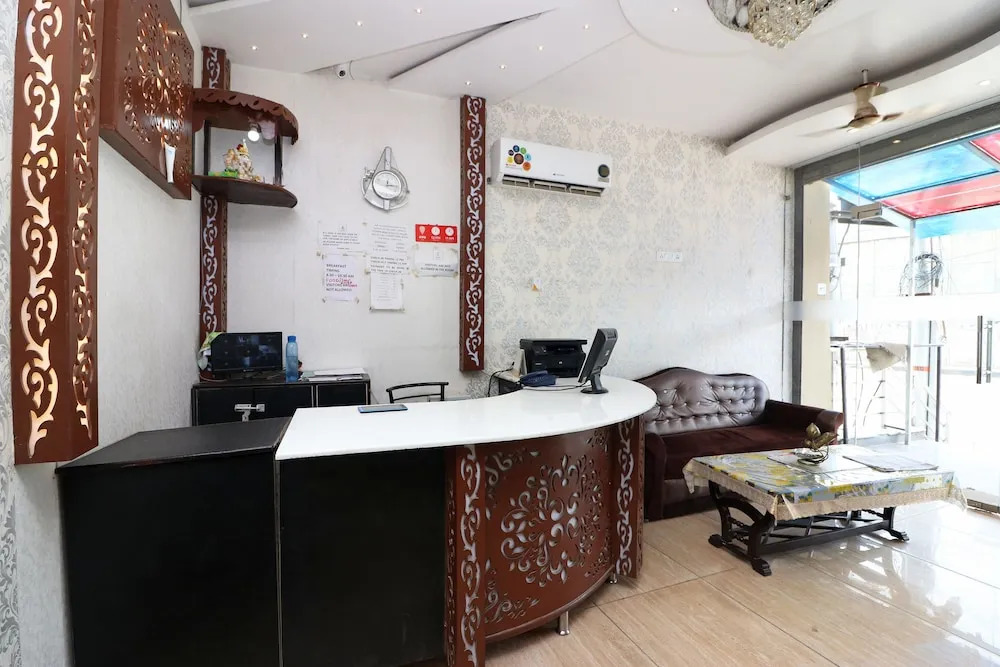 OYO 10750 O'live INN