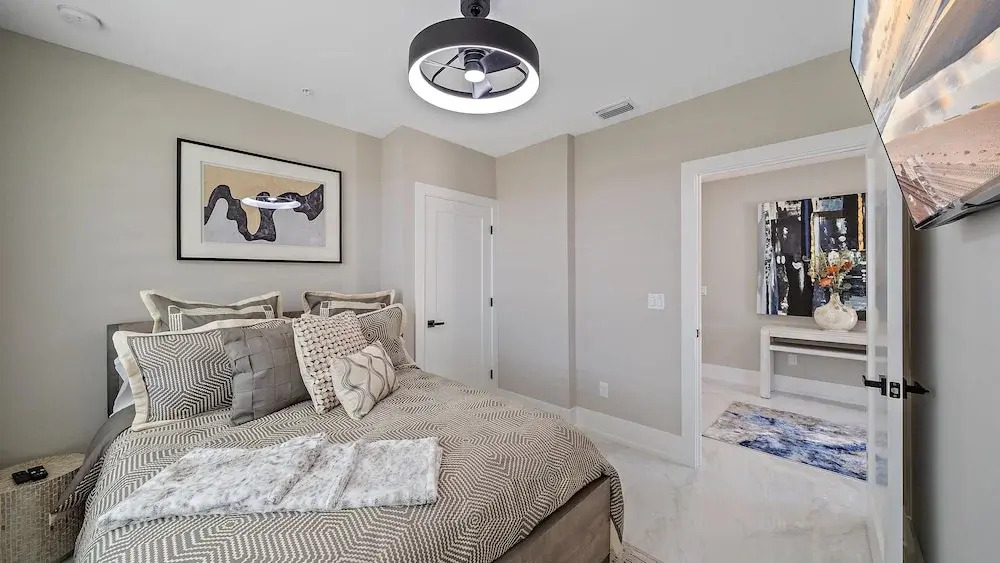 Uptown Oasis 3 Bedroom Townhouse