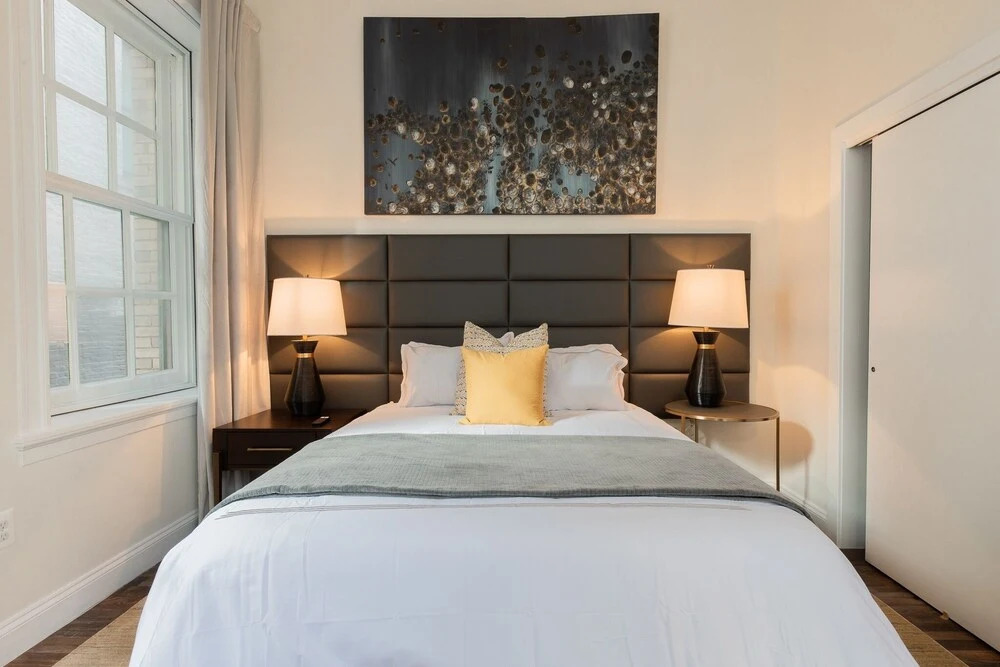 Inner Harbors Best Furnished Luxury Apartments 1 Bedroom Apts by Redawning